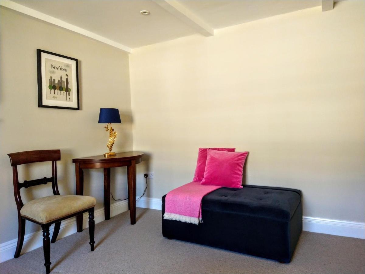 Stunning & Milsom Street Apartment *