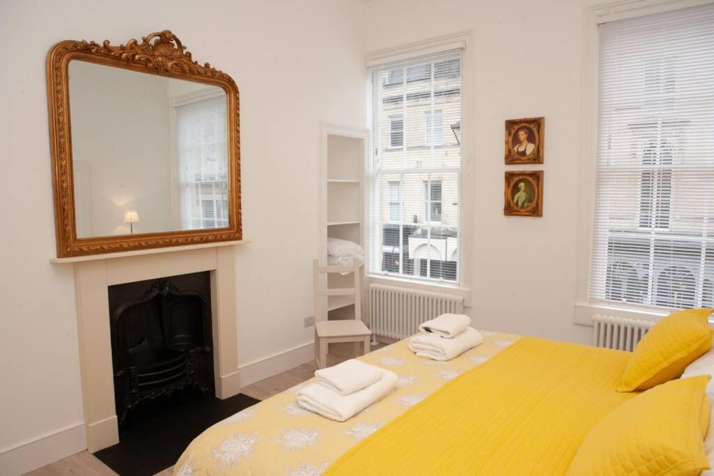 Apartment Stunning, 1 Bed Luxury Flat In Bath