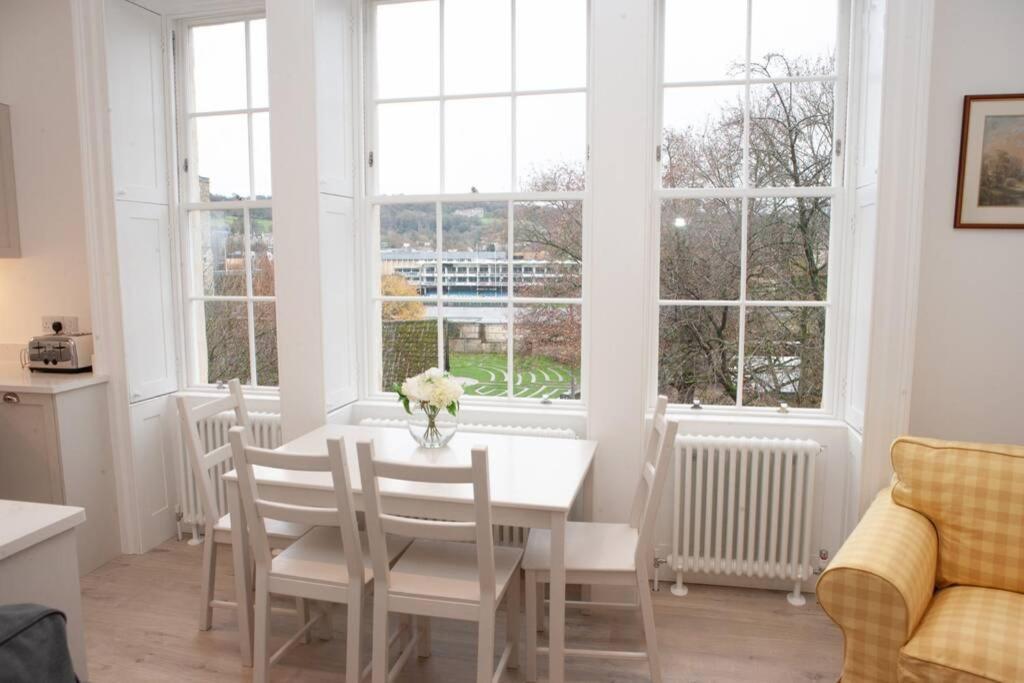 Stunning, 1 Bed Luxury Flat In Bath