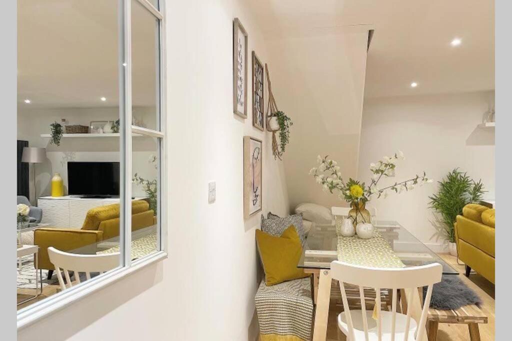 3 York Mews Bath