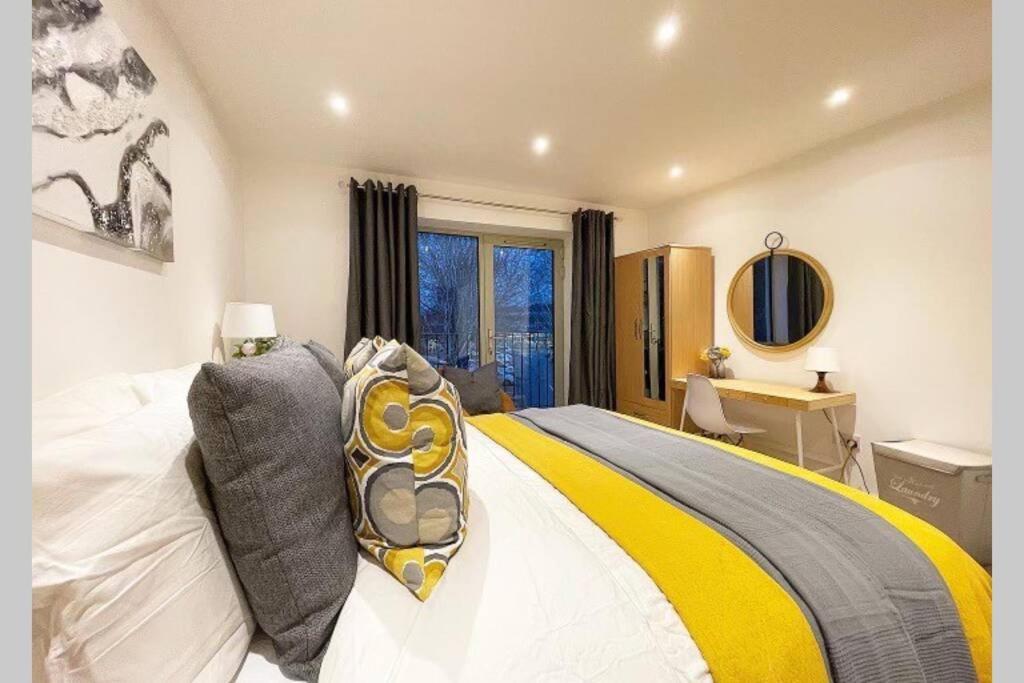 3 York Mews Holiday home Bath