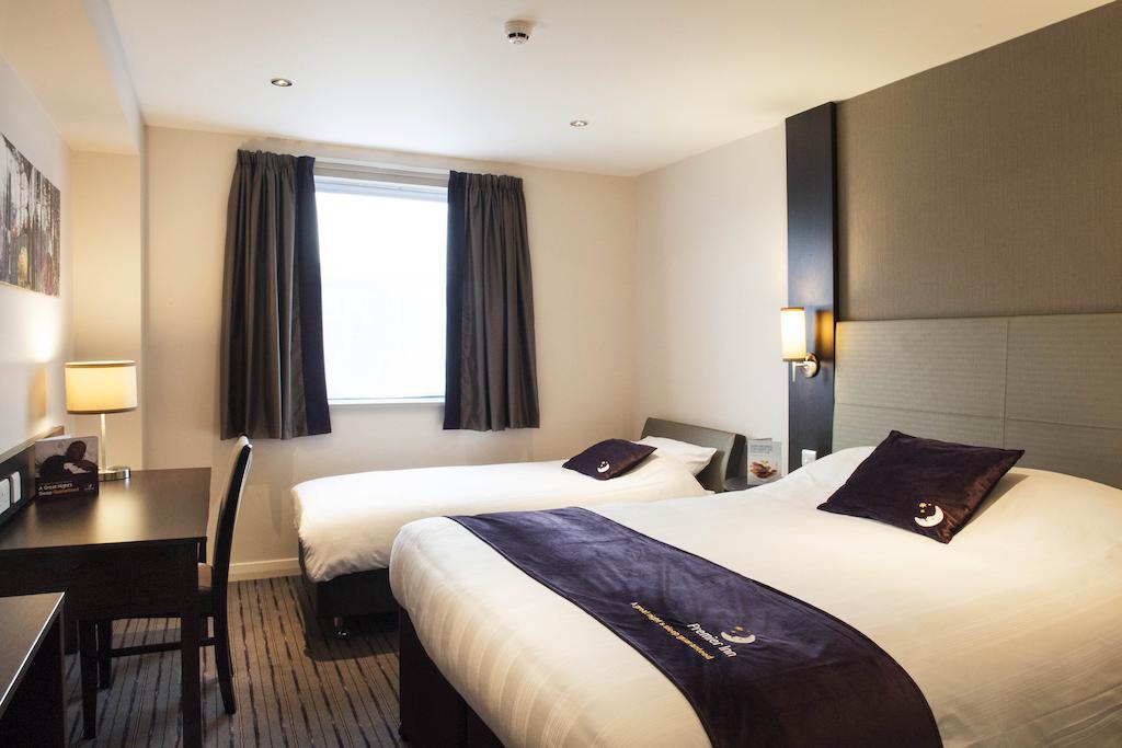 Premier Centre Hotel 3*