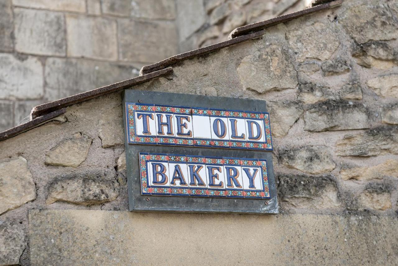 Newly Renovated Old Bakery House In Bath, 3 Bedroom, Free Parking Holiday home Bath