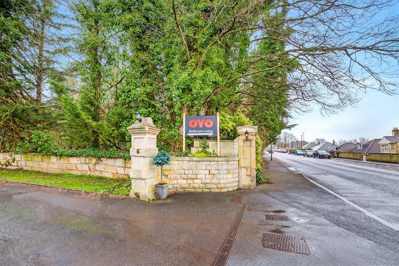 Oyo Bailbrook Lodge, 4*