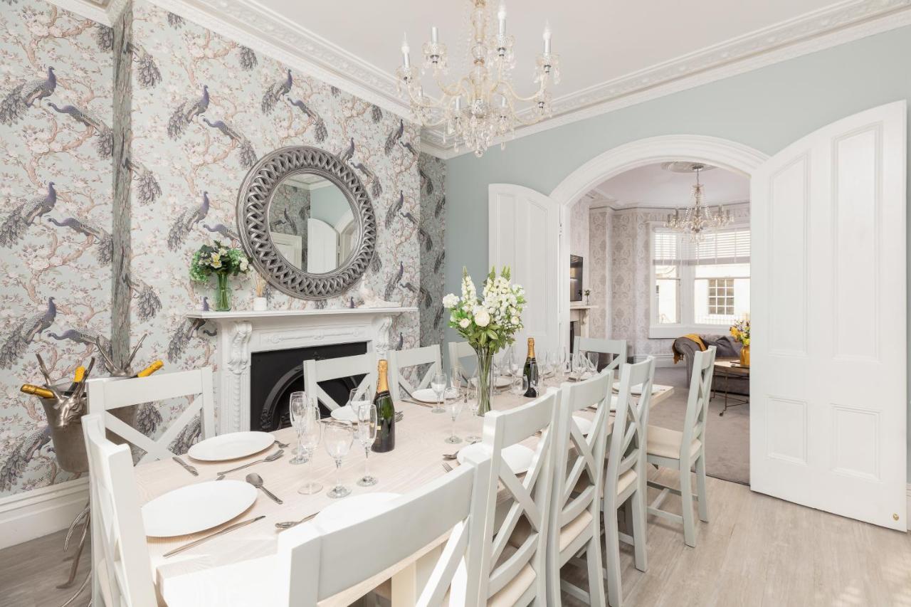 5 Bedroom Magnificent Georgian Townhouse- Centre Apartment Bath