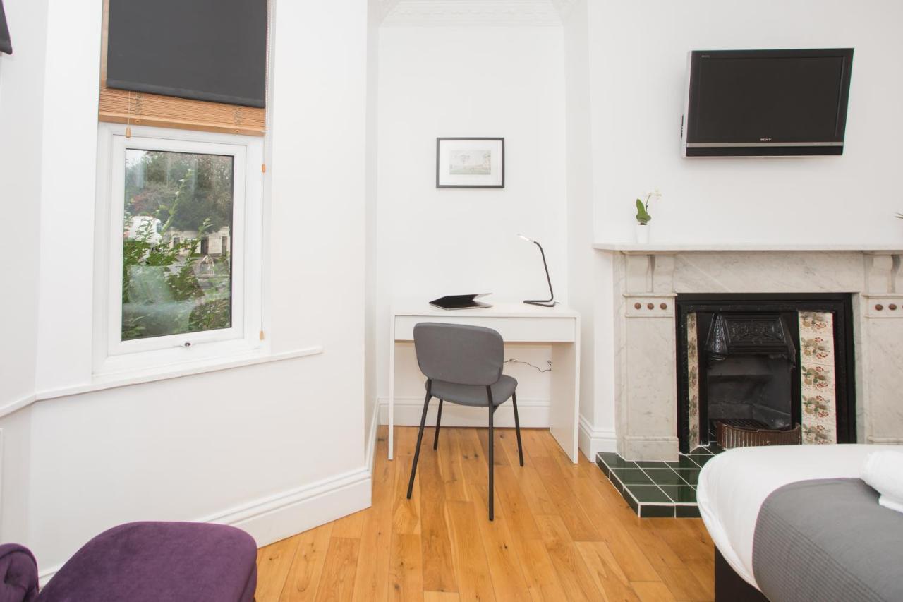 Apartment Spacious Bath