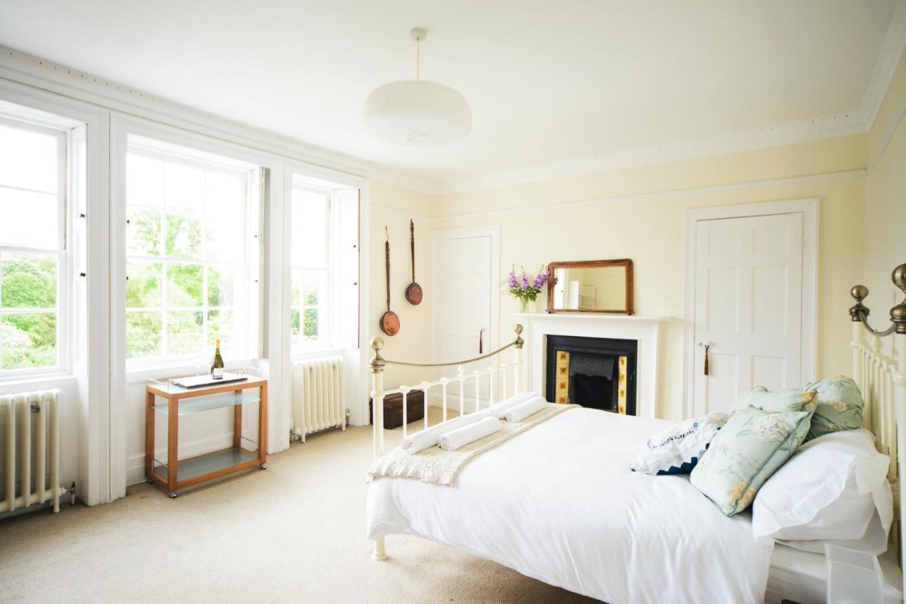 Percy Place Apartment *