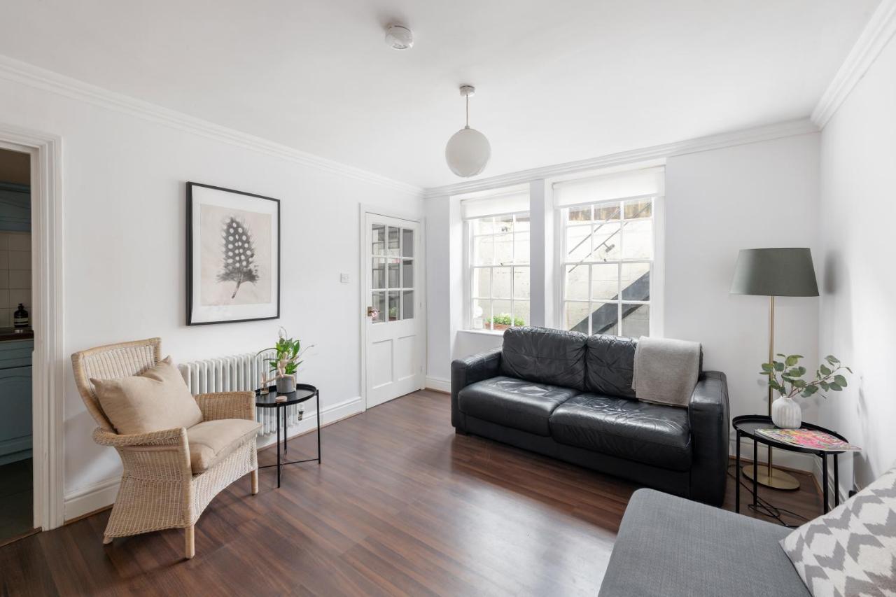 Apartment Ainslie's Belvedere