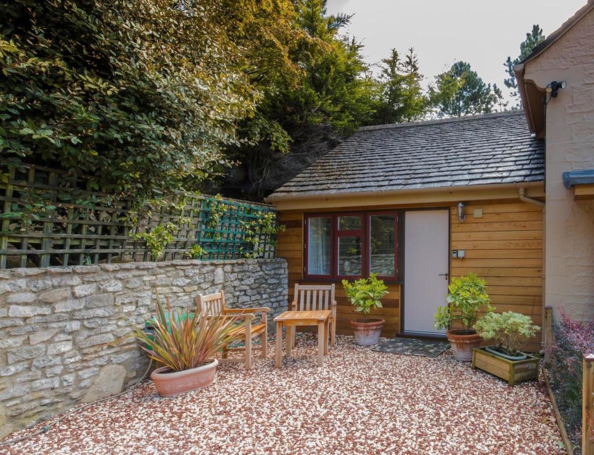 In Lansdown, Ba1