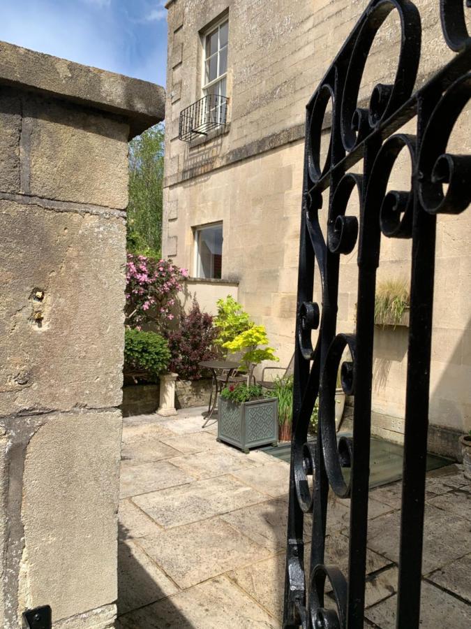 Wee Grange Apartment *