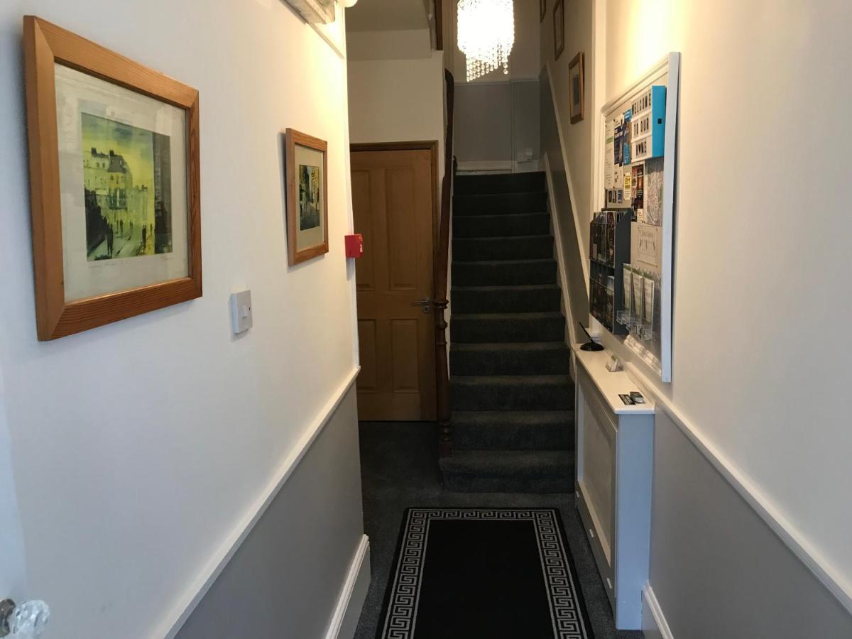 Lynwood House Guest house