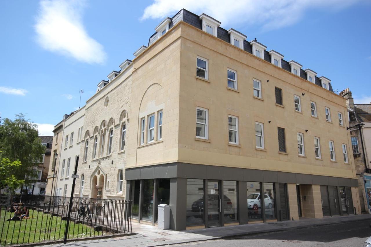 The Danbury, Lower Borough Walls Apartment *