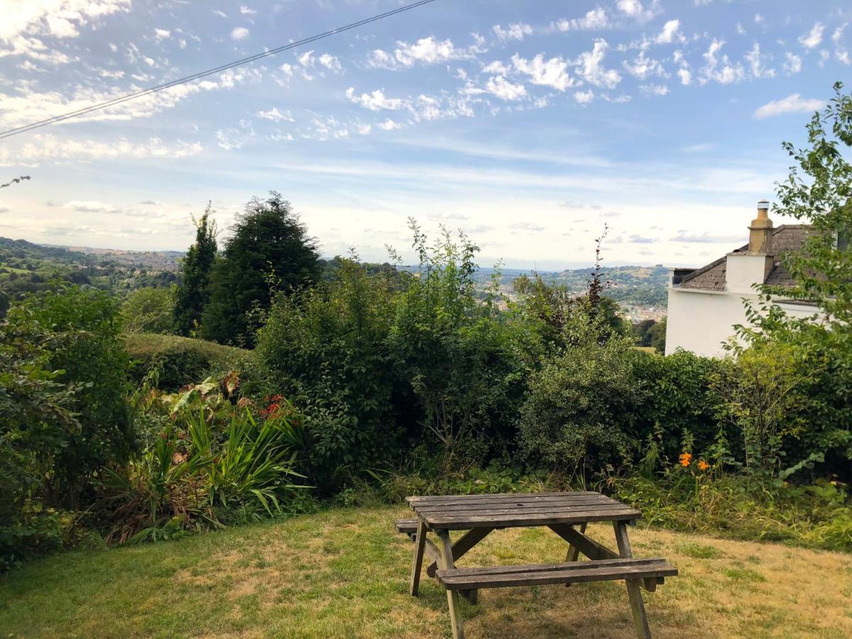 Spacious In Bath, Nature And City! Lodge