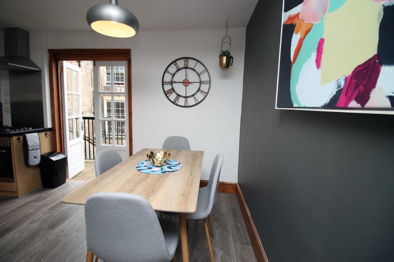 Apartment Julian's Place By Staybc
