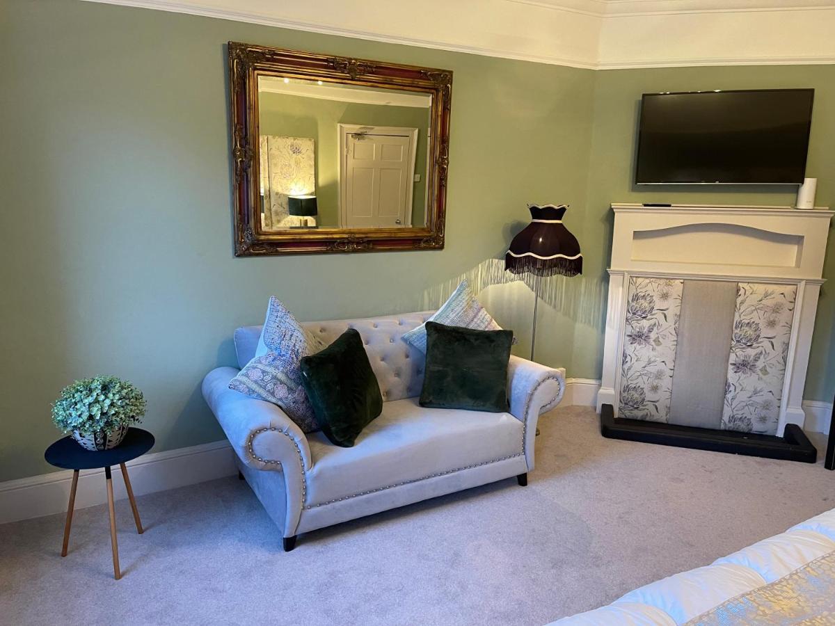 Apartment Impeccable 4-bed In Bath