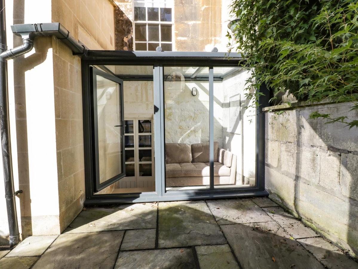 23 Daniel Street *