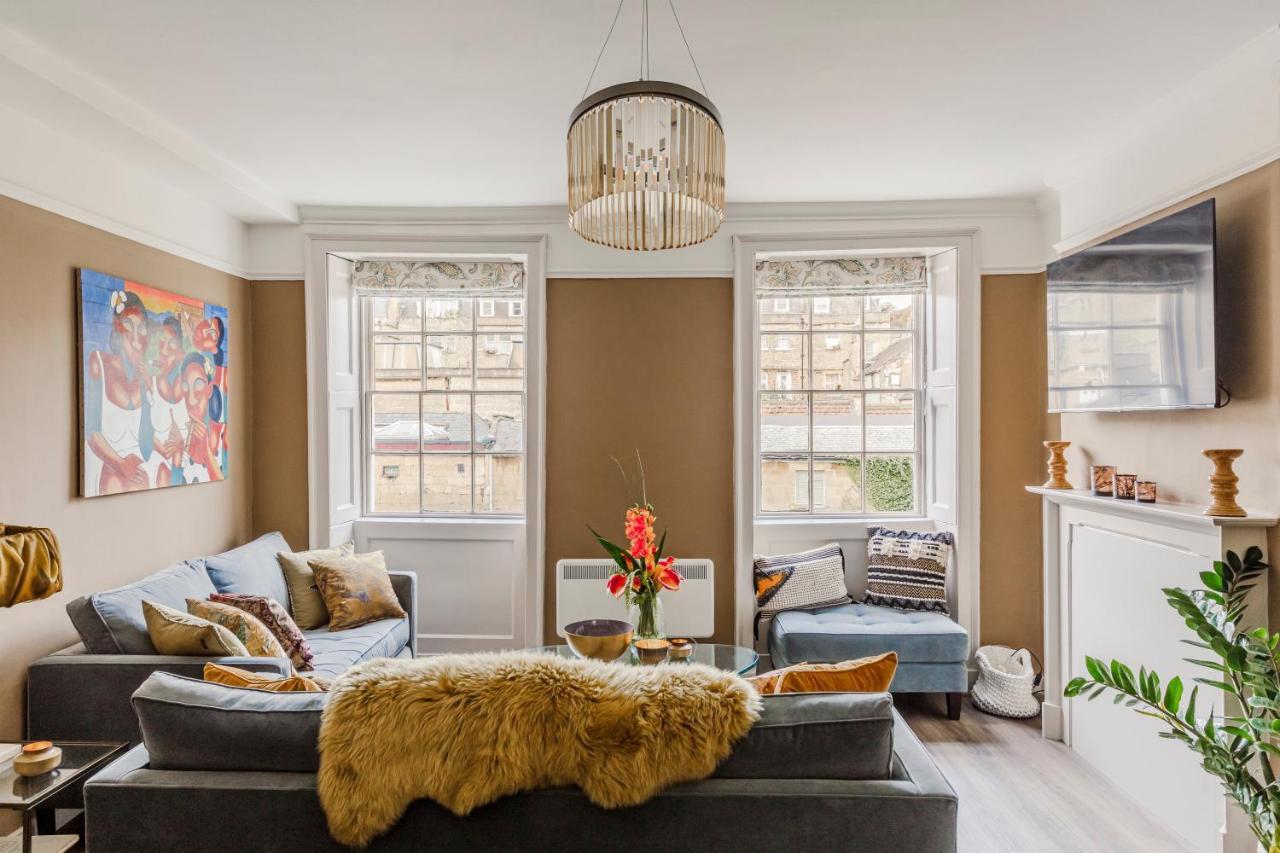 Impeccable 4-bed In Apartment *