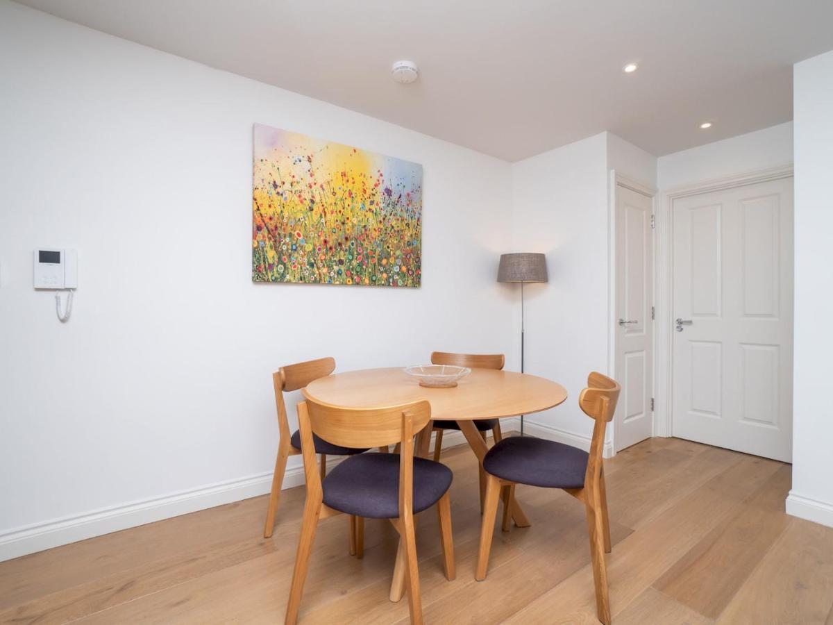 Pass The Keys Quiet 1 Bed With Parking Apartment Bath