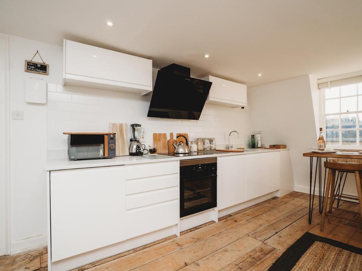 Pass The Keys Stylish 2 Bed Eco Flat In The Heart Of Apartment