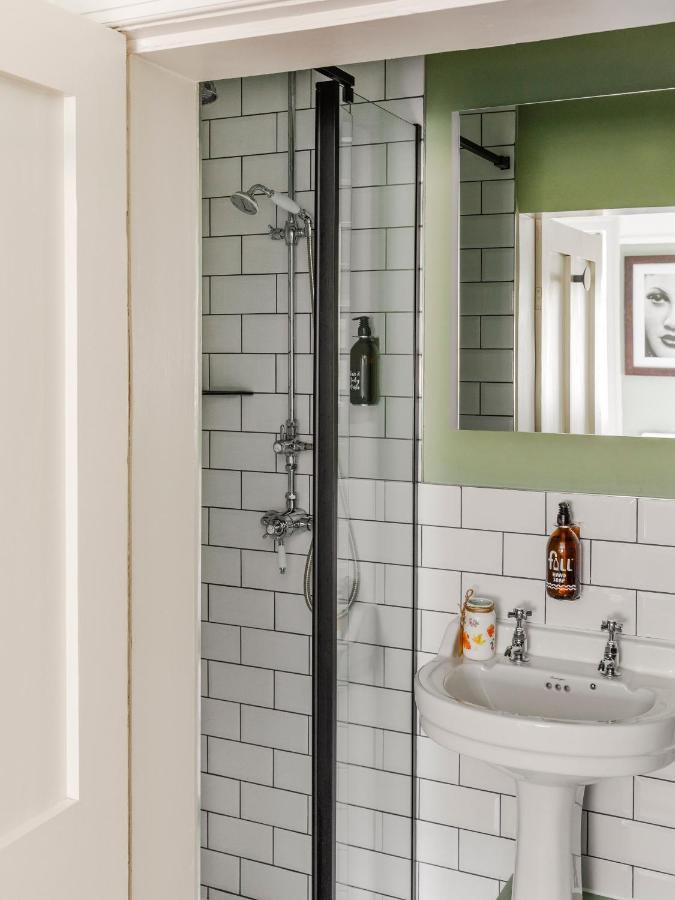 Apartment Impeccable 4-bed In *
