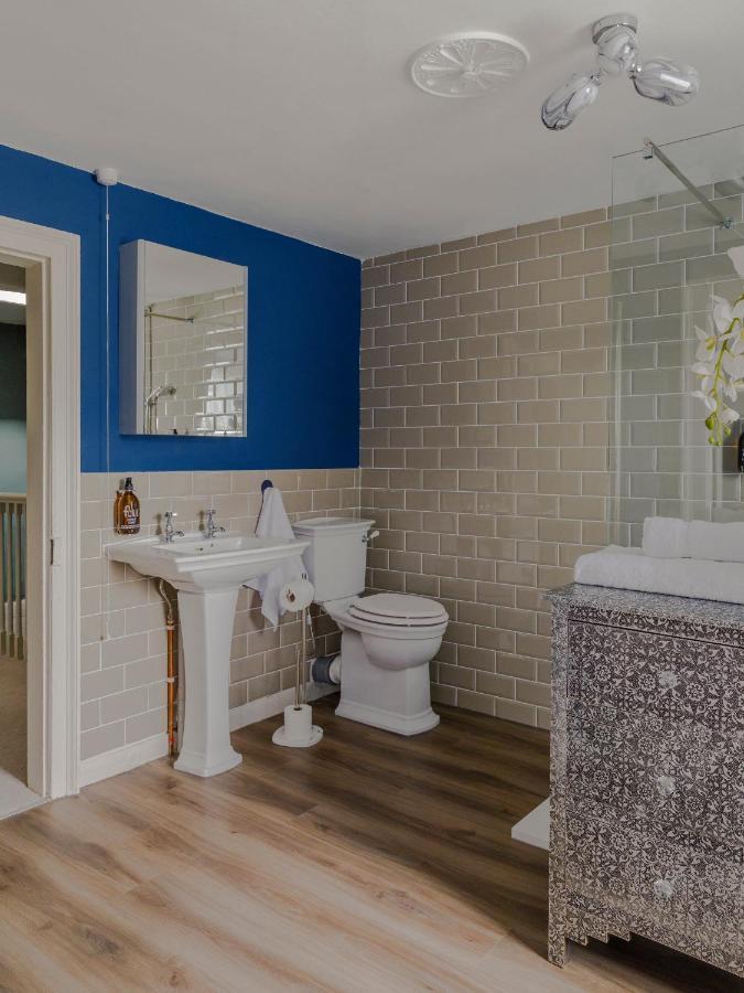 Apartment Impeccable 4-bed In *