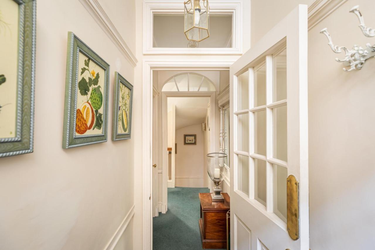 Abbey Mews In The Heart Of Apartment