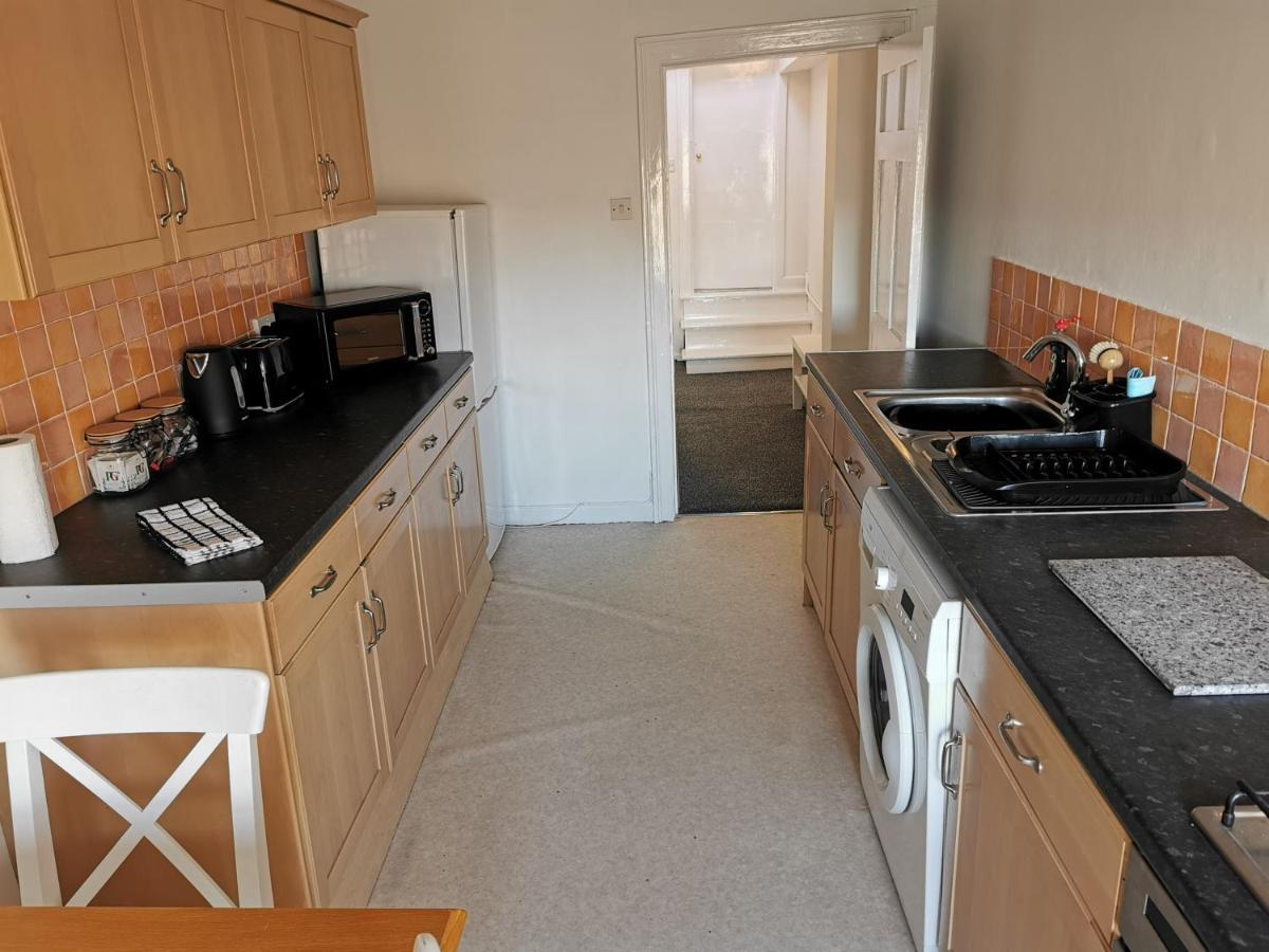Norfolk Pad - Lovely 1 Bed In - Top Floor Apartment