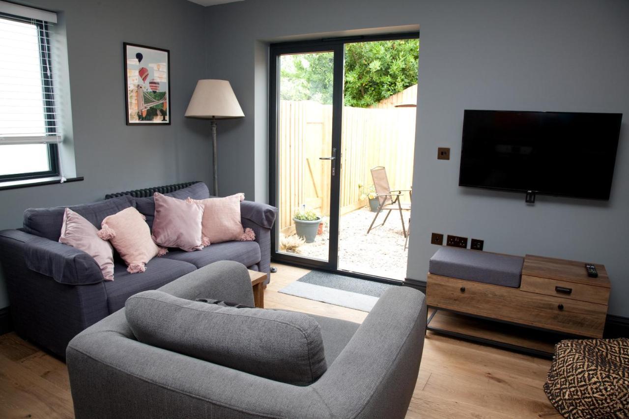 Little Elm - Luxury From Home, Free Parking, 30-40 Mins Walk From Centre * Bath