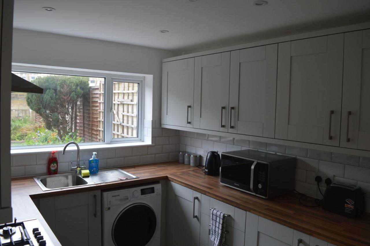 The Crandale Road House Holiday home *