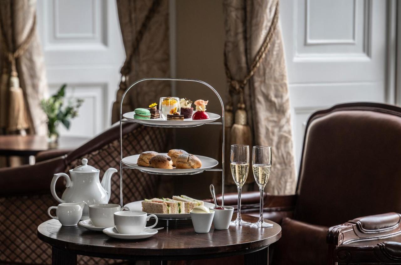 Bailbrook House Hotel, Hotel
