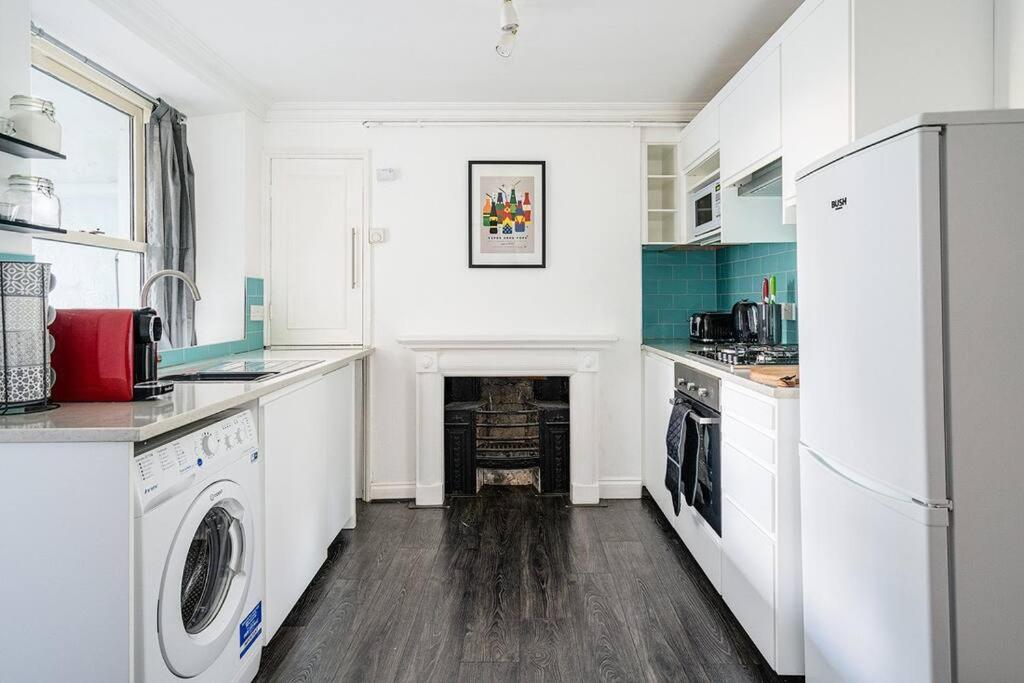 Holiday home Brand New Lsiting!wonderful One Bedroom Bath