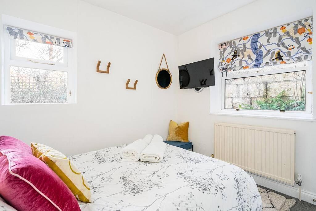 Holiday home Brand New Lsiting!wonderful One Bedroom