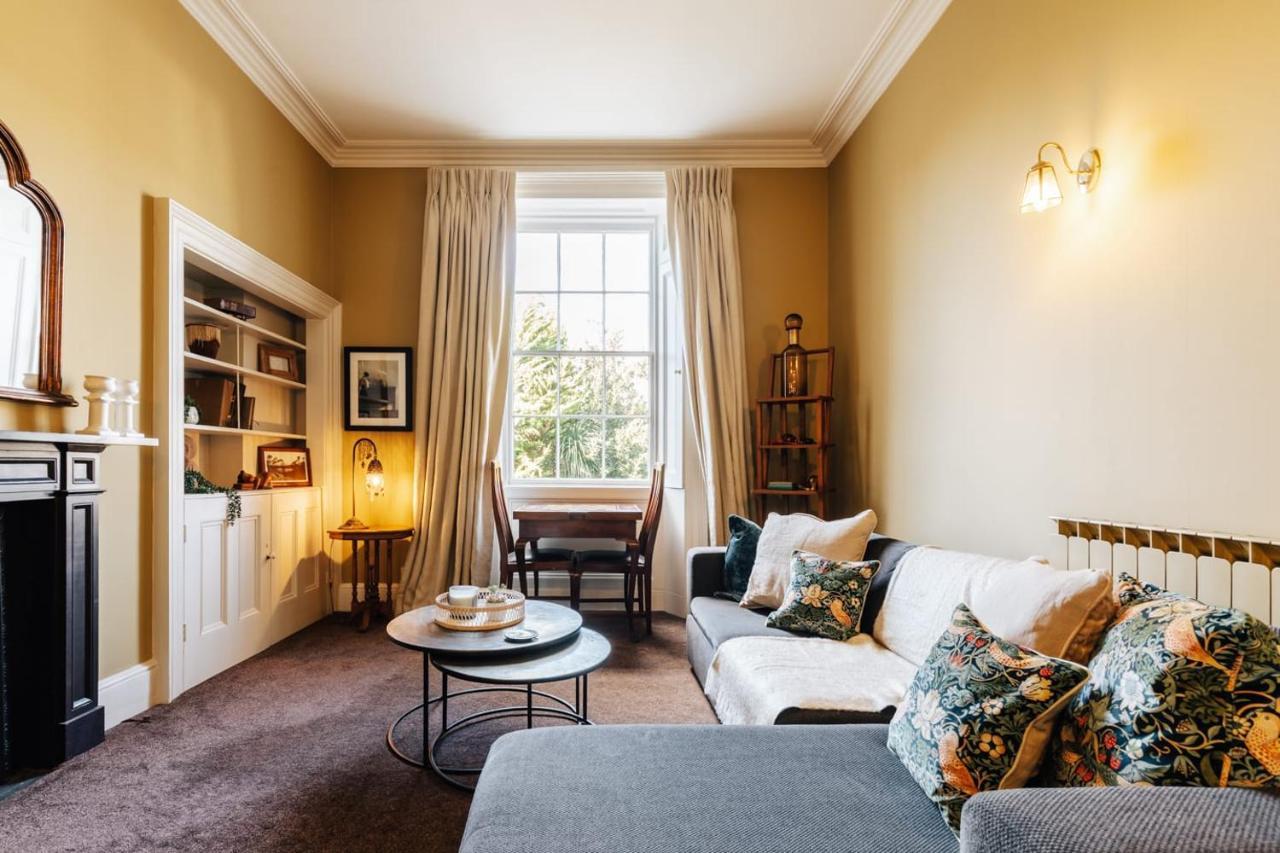 Townhouse With Garden & Free Parking * Bath