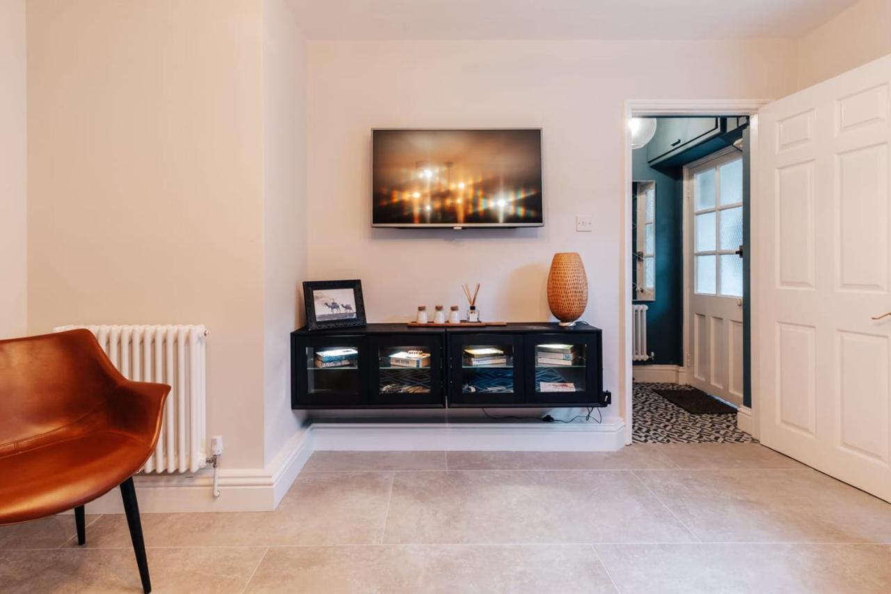Townhouse With Garden & Free Parking Holiday home Bath