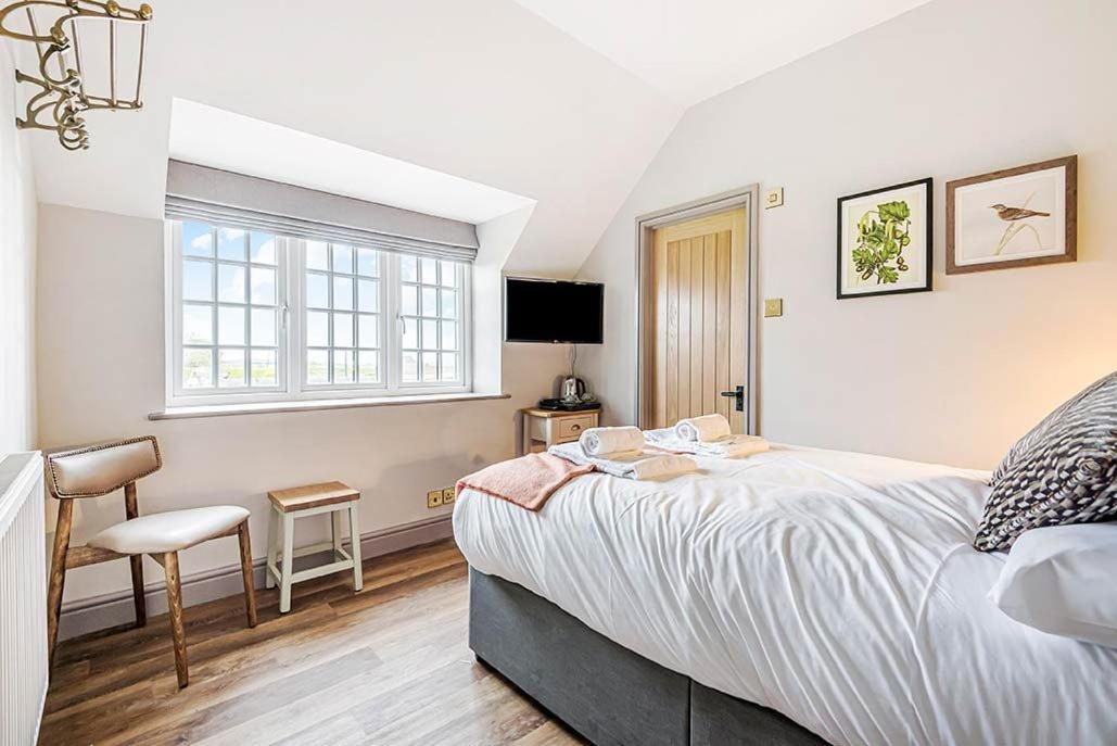Charlcombe Hotel 3*