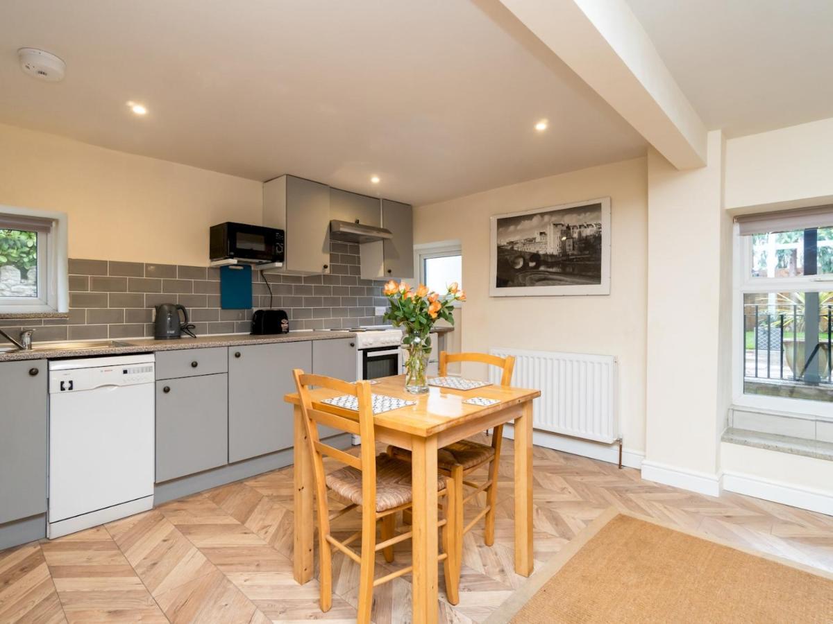 Pass The Keys Lovely 1 Bed With Free Parking *