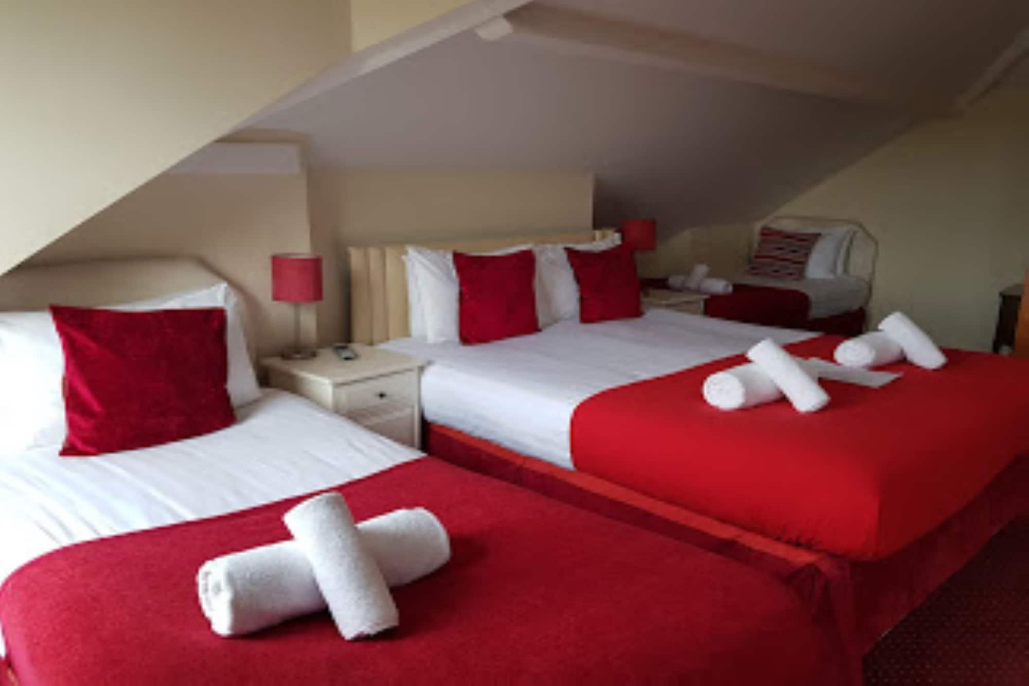 Guest house Wentworth House - Free Parking 4*