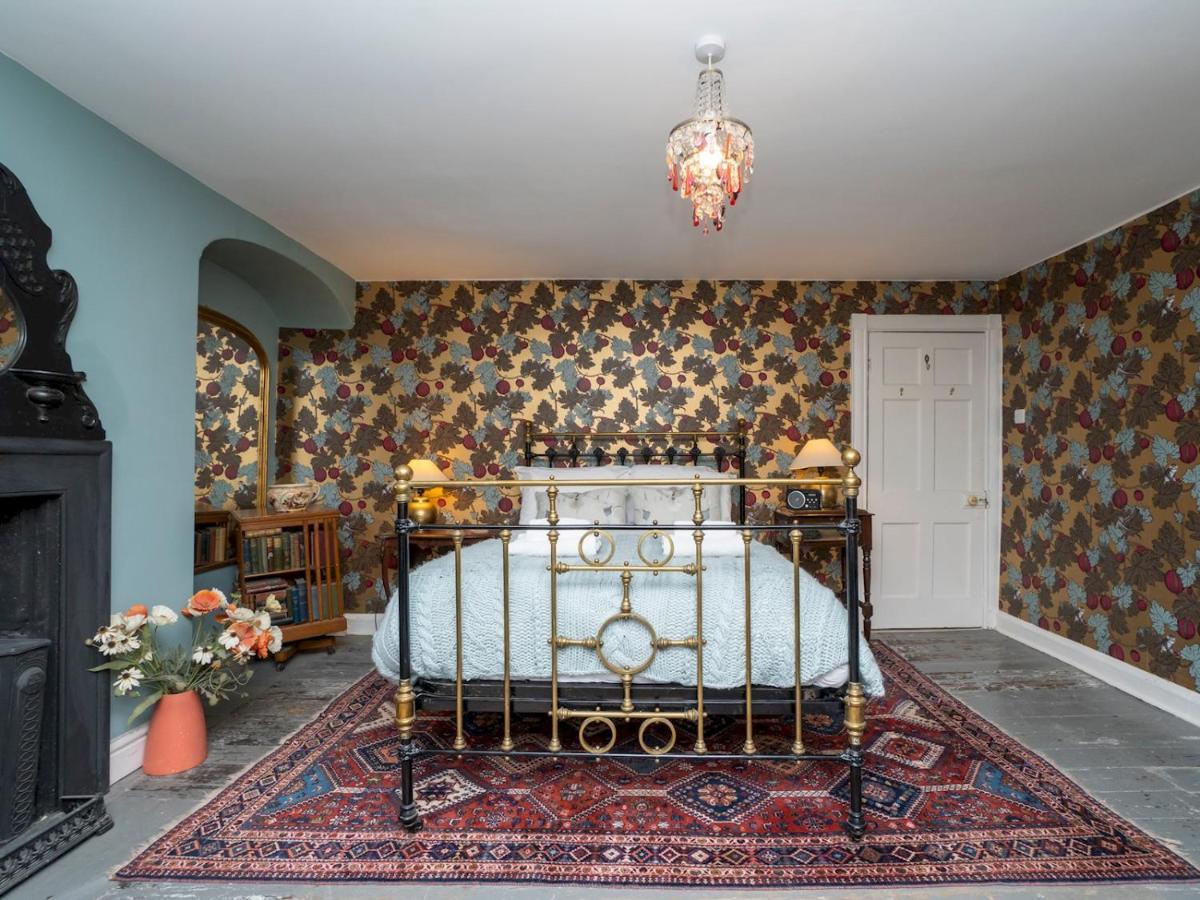 Holiday home Pass The Keys Charming 3 Bed Townhouse Next To Victoria Park Bath