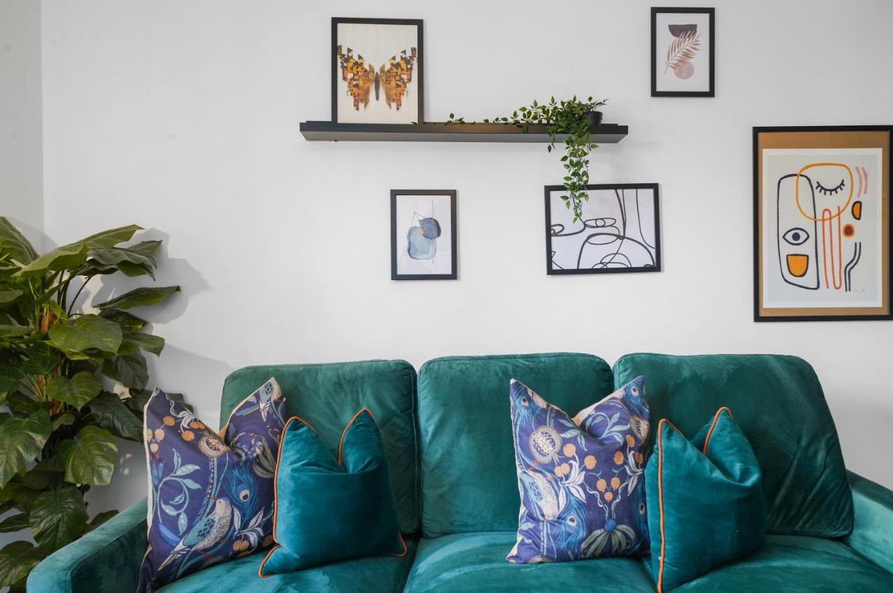 Stylish Duplex In Bath