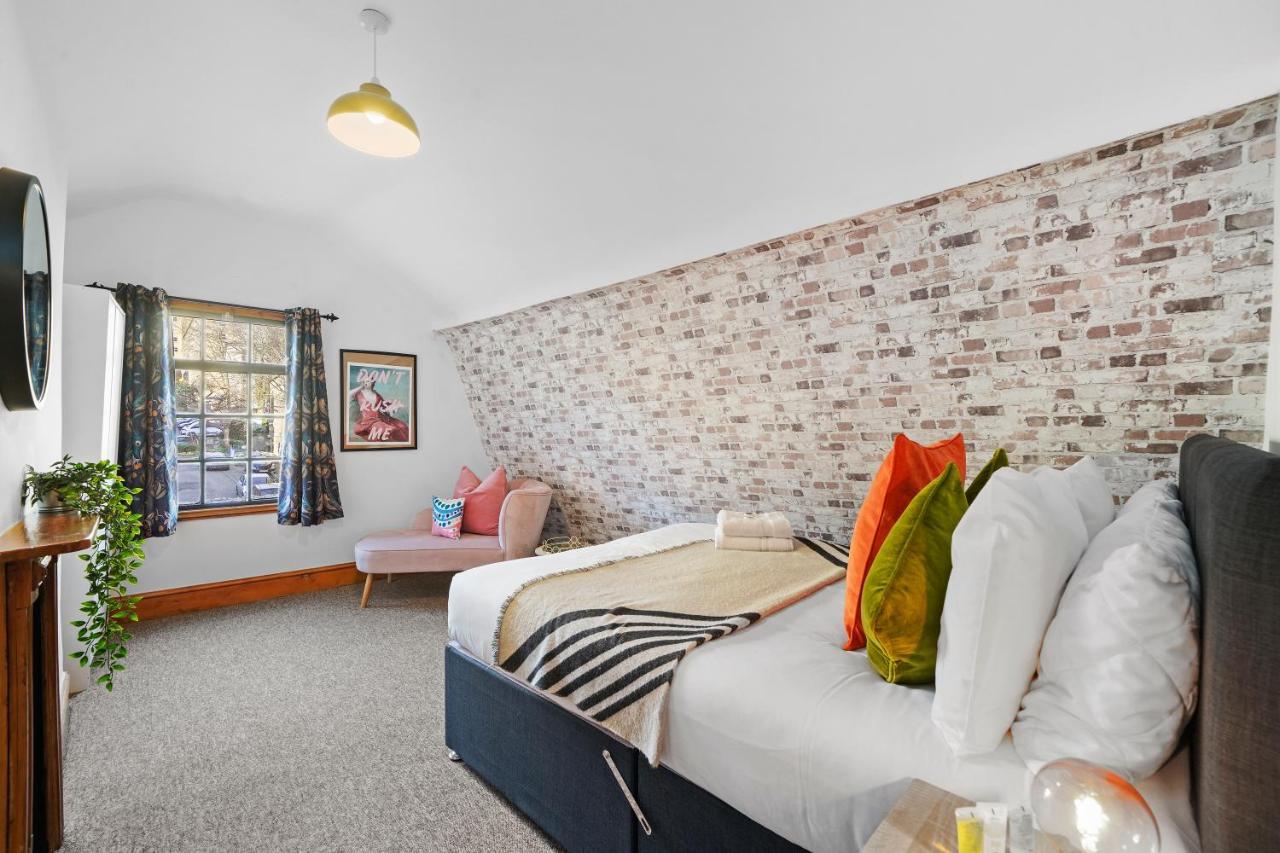 Stylish Duplex In Bath