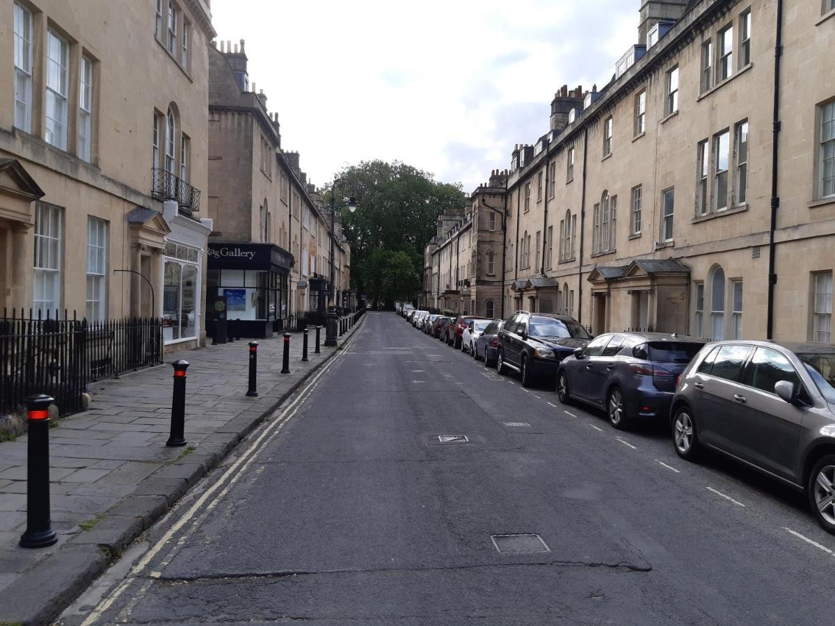 Apartment Royal Crescent Courtyard