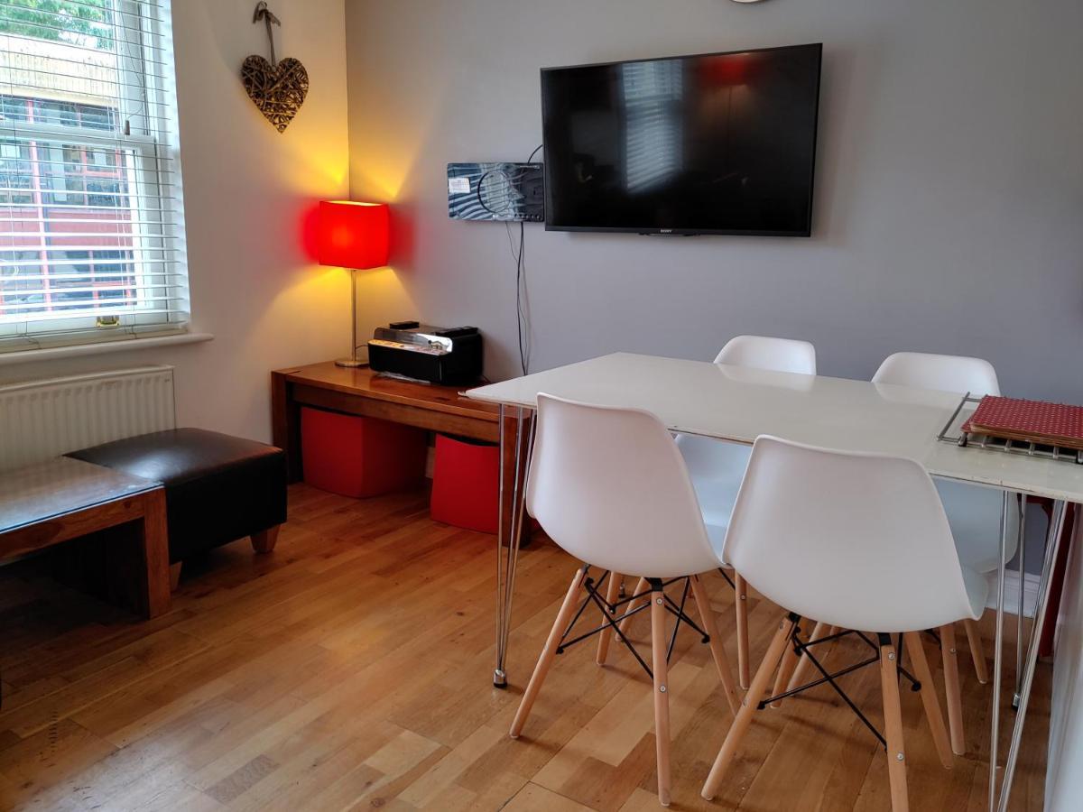 The House - Free 1st Breakfast - Free Parking * Bath