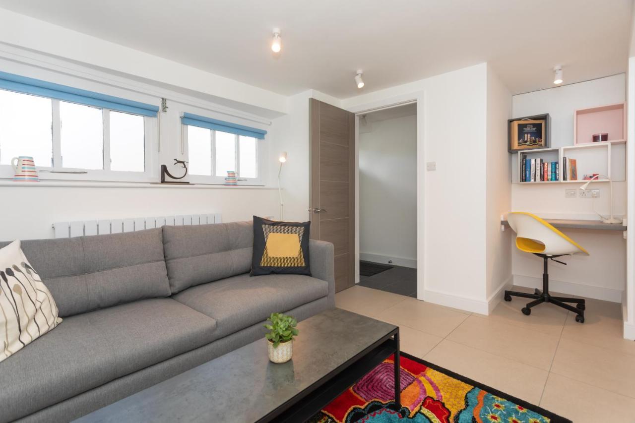 The Blue Door Apartment Bath