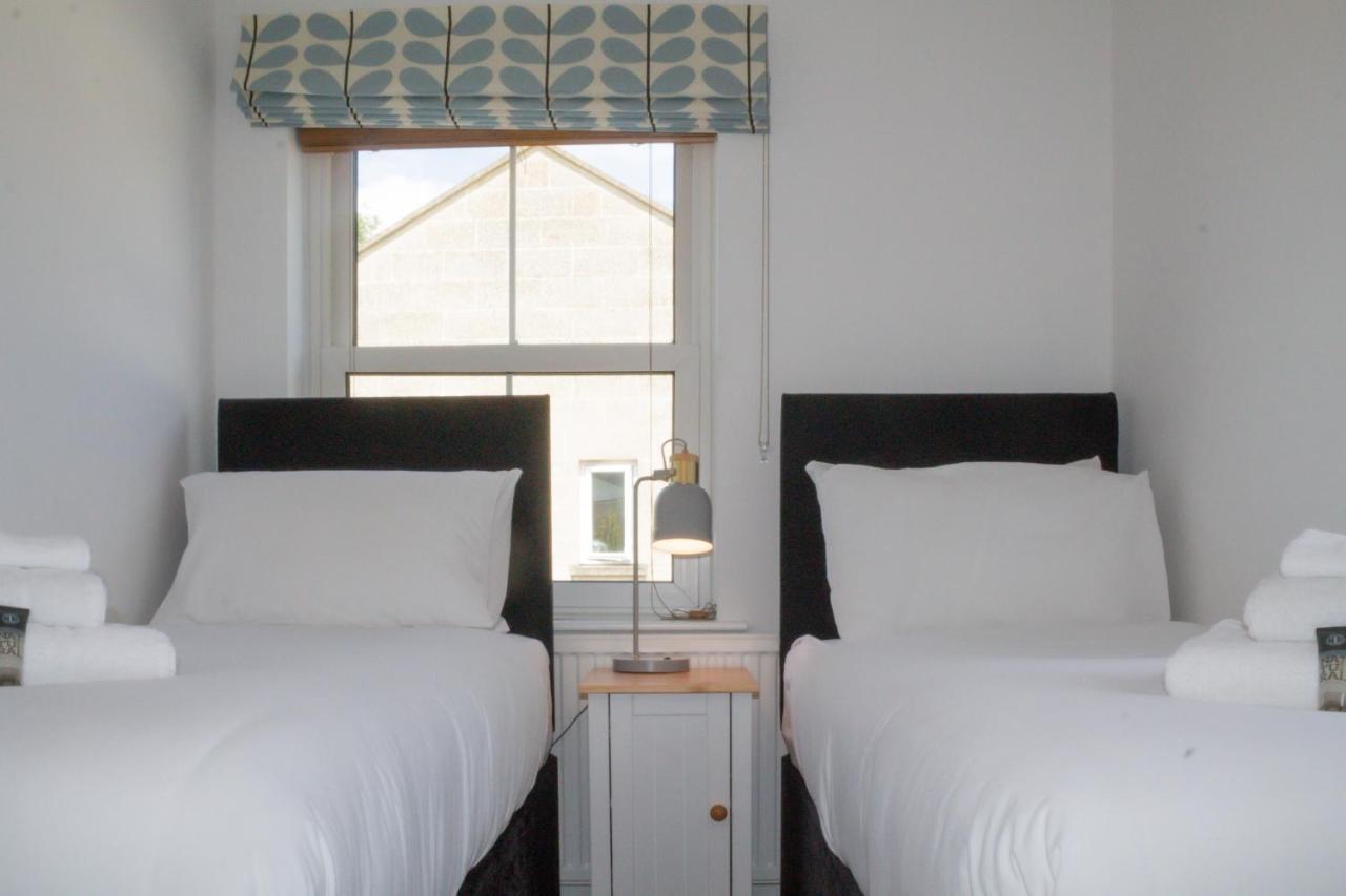 Sydney Wharf House * Bath