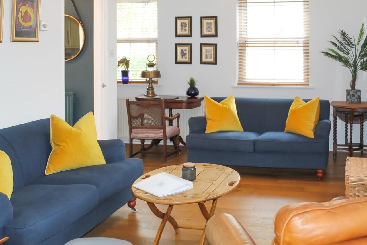 Holiday home Sydney Wharf House Bath