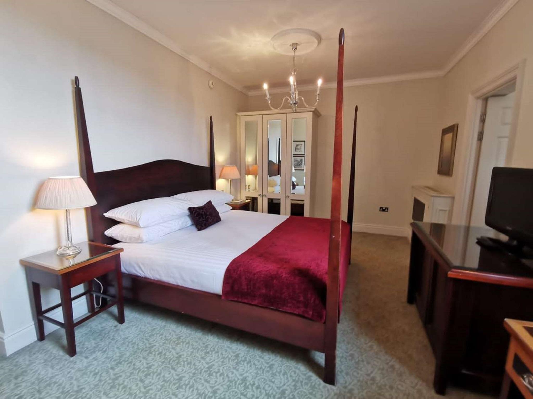 Macdonald Hotel 5*