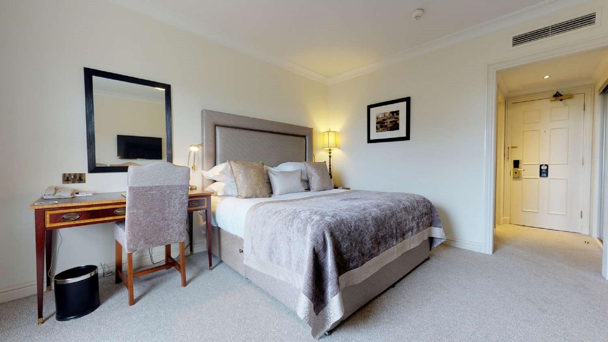 Macdonald Hotel 5*