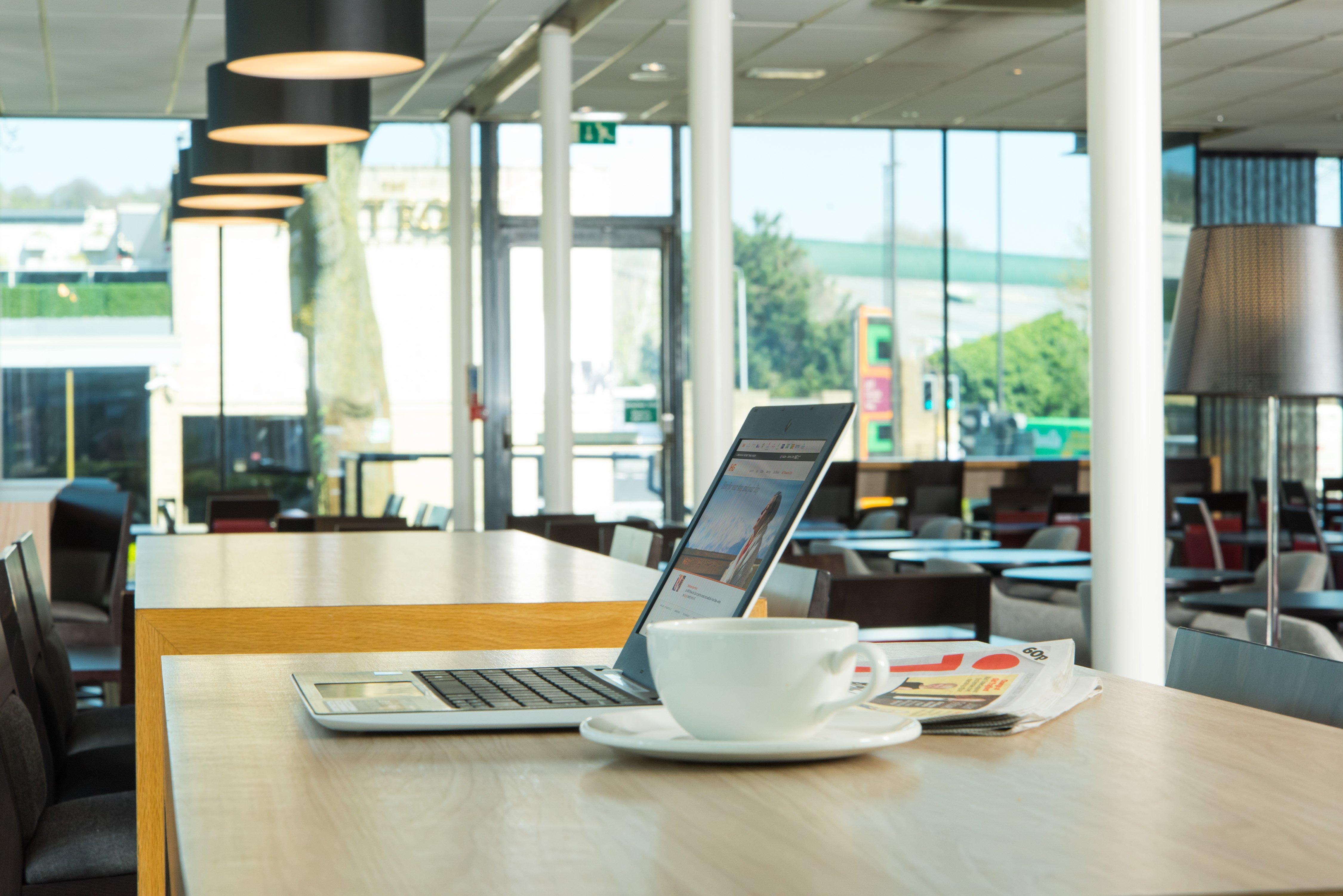 Express By Ihg 3* Bath
