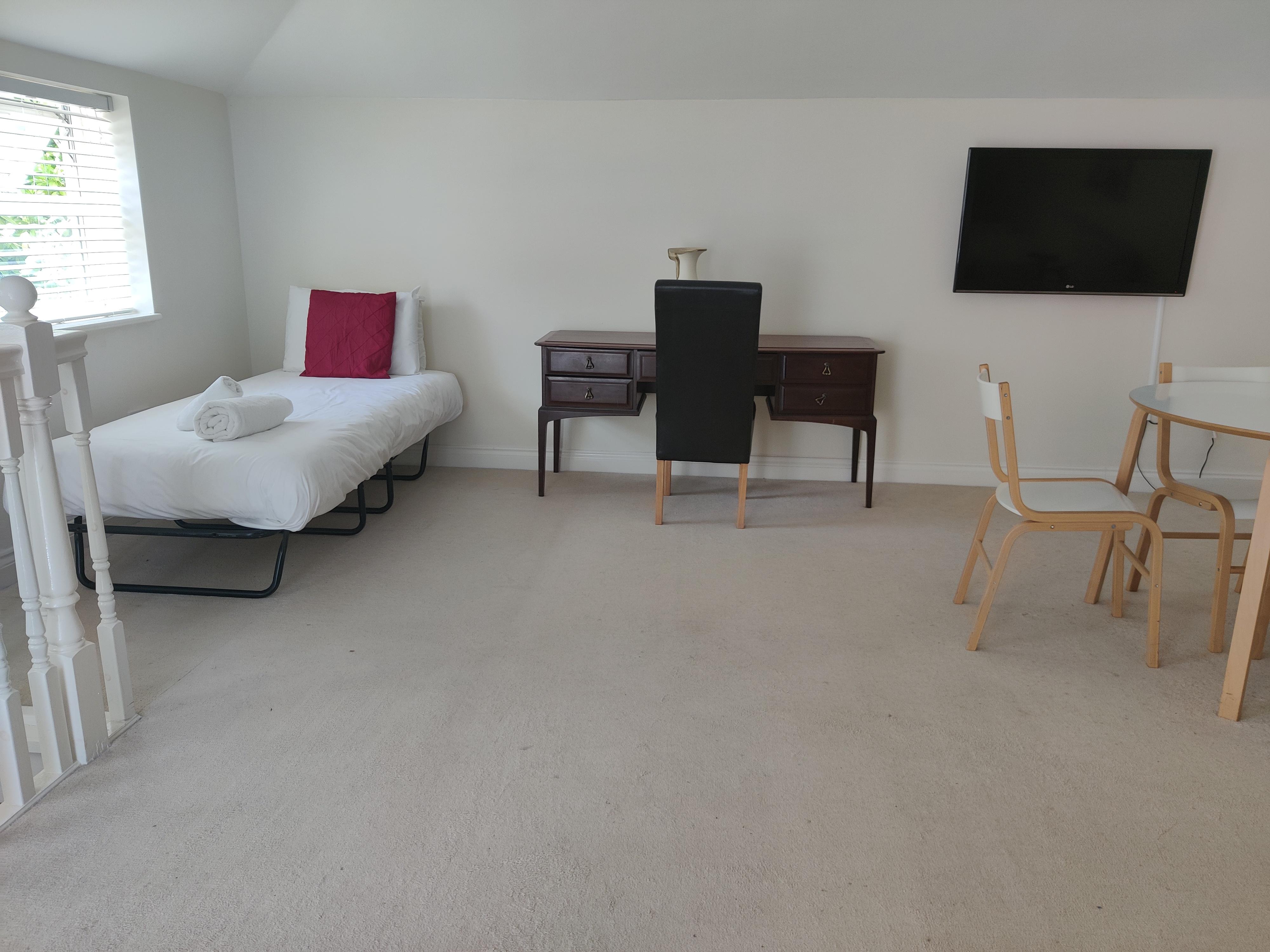 Wentworth House - Free Parking 4*