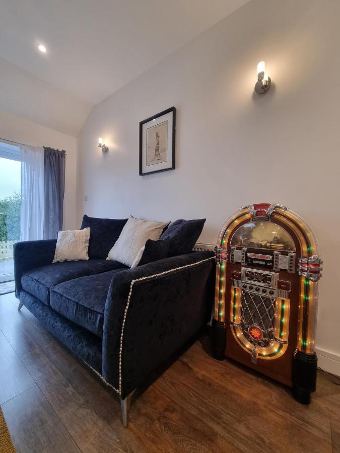 No.1 Bloom Apartments,